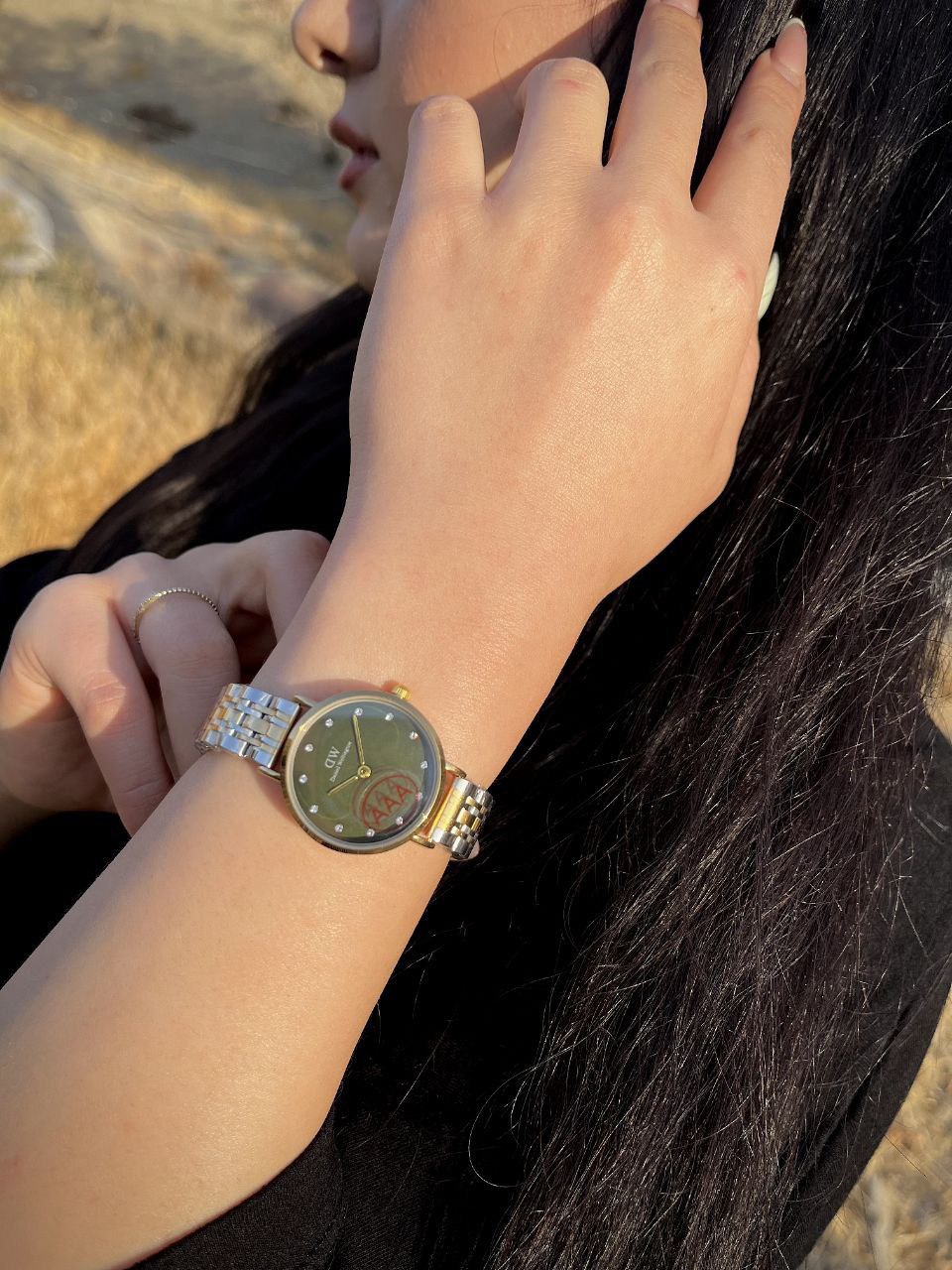 ساعت مچی زنانه شیک وخاص