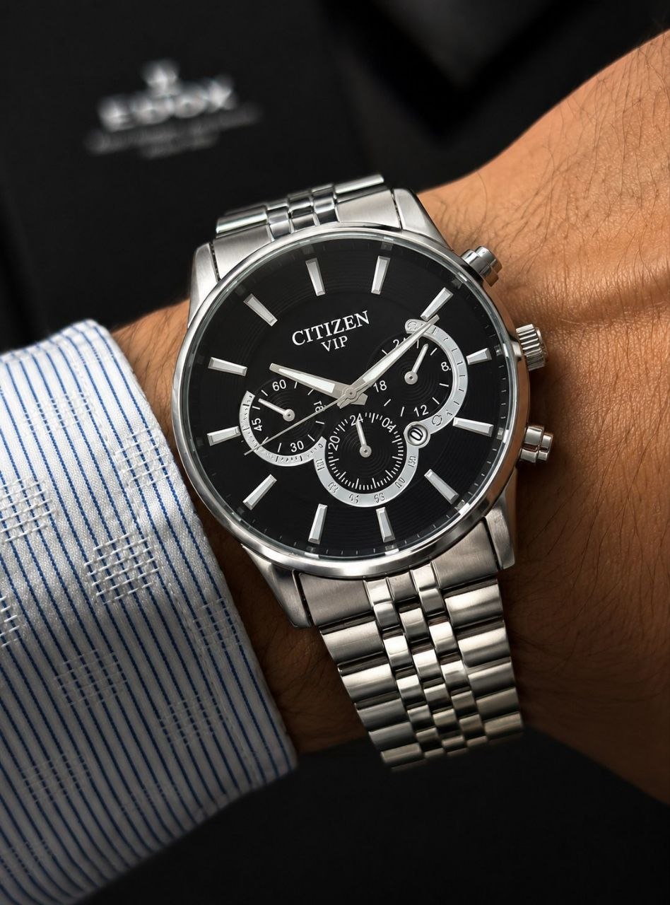 ساعت مچی مردانه ☑️CITIZEN   Man collection  سیتیزن مردونه   🔥 فروش ویژه فقط برای چند روز 🔥 🎉 ۲۵٪ تخفیف روی این مدل ساعت  ⏳ فرصت  و تعداد  محدود؛  بند استیل  قفل کلیپسی  قاب سیلور  دارای روز شمار  طرح کرنو