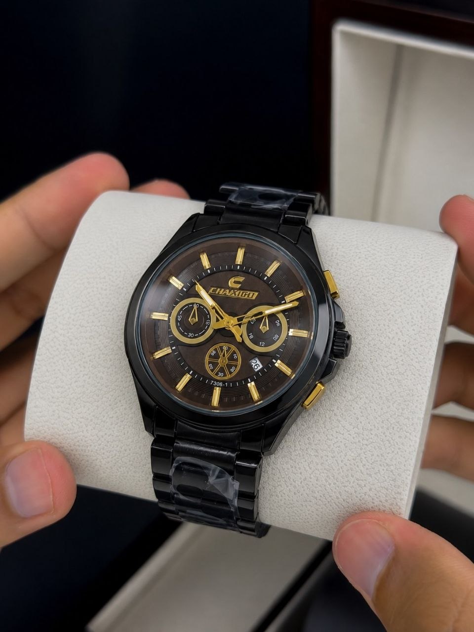 ساعت مچی مردانه ☑️CHAXIGO  New collection ✨️   Original watch    《highe quality》                       🔥چاکسیگو  دژاوو  💥ویژگی های محصول  روز شمار برند شرکتی  کیفیت عالی  بنداستیل  ضدآب  شیشه معدنی رنگ ثابت  قفل کلیپسی  موتور کوارتز